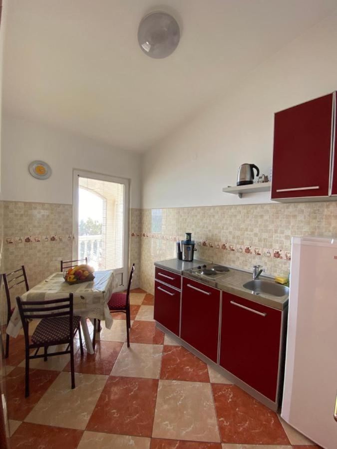 סוטומורה Apartmani Luksic מראה חיצוני תמונה